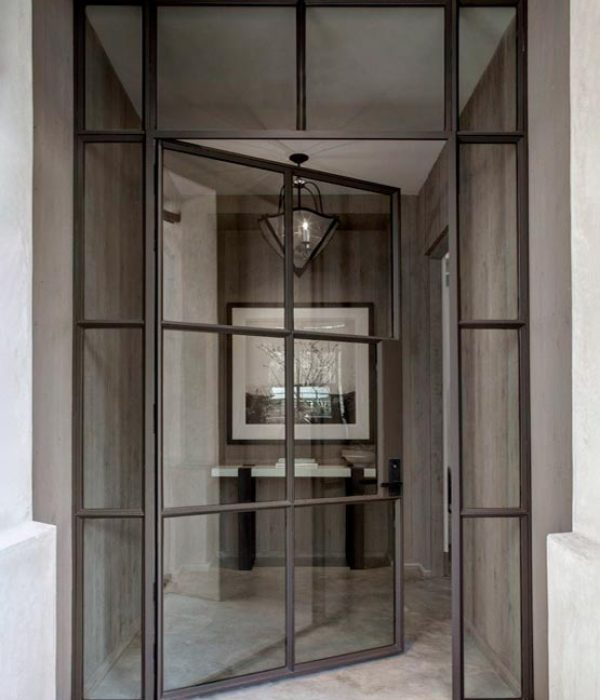 internal-steel-doors-pivot